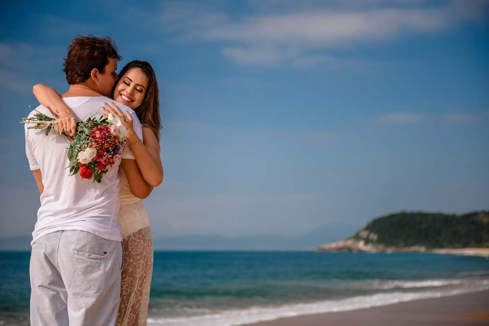 fotografo-casamento-itapema-balneario-camboriu-floripa-itajai-fotos-praia-casal-ensaio-book-pre-casamento-wedding