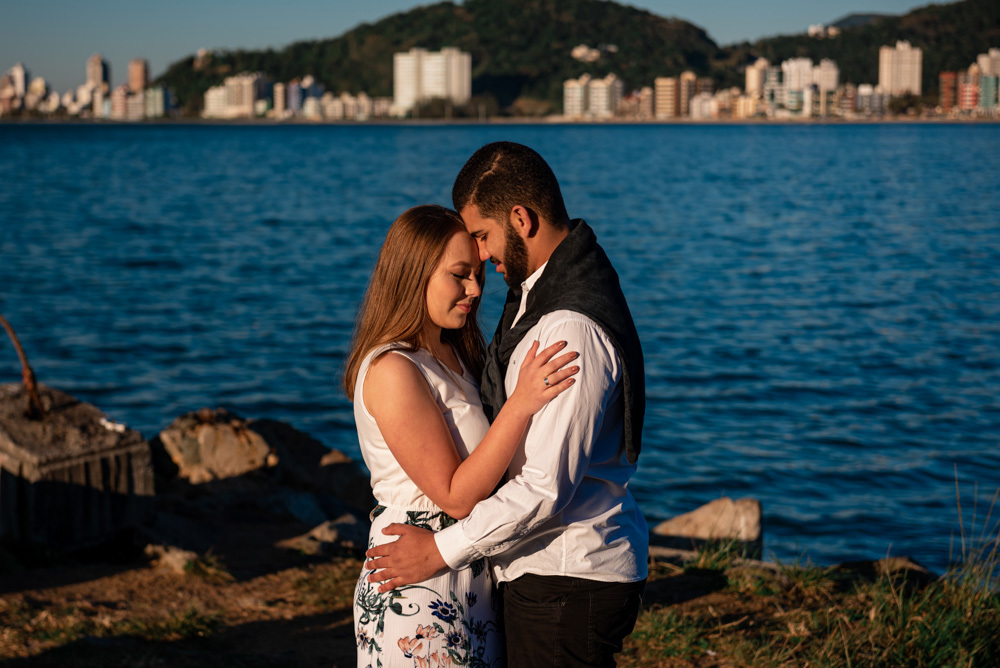 ensaio casal-ensaio casal praia-fotos de casal na praia-ensaio fotografico casal-ensaio casal itapema