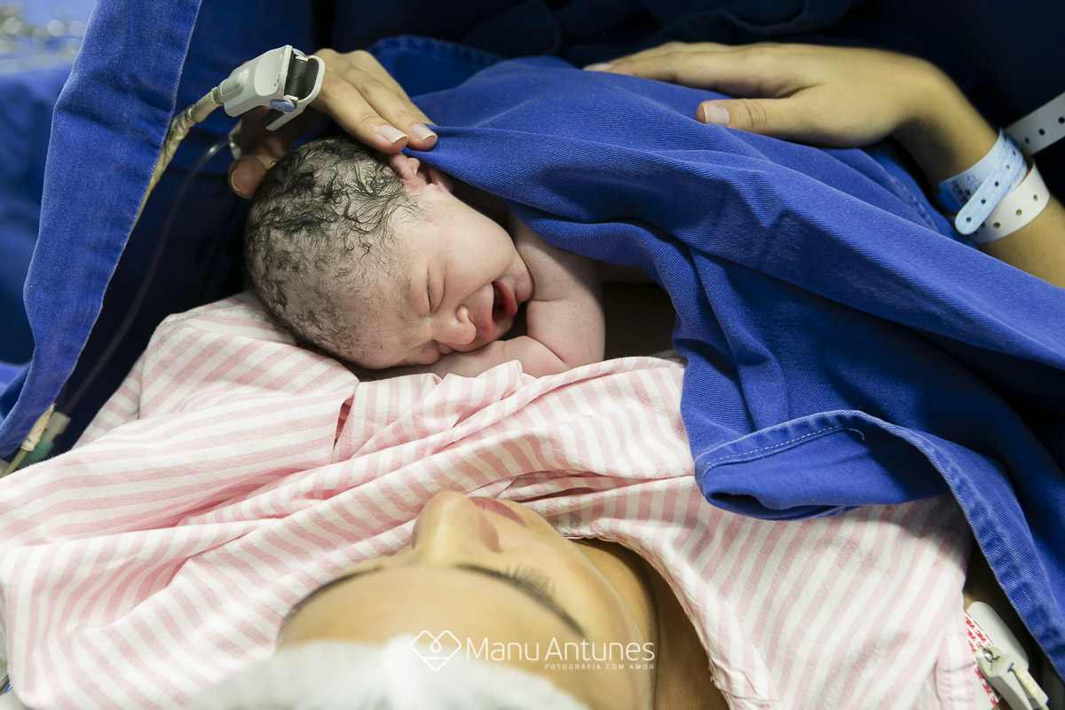 primeiro contato com a mãe