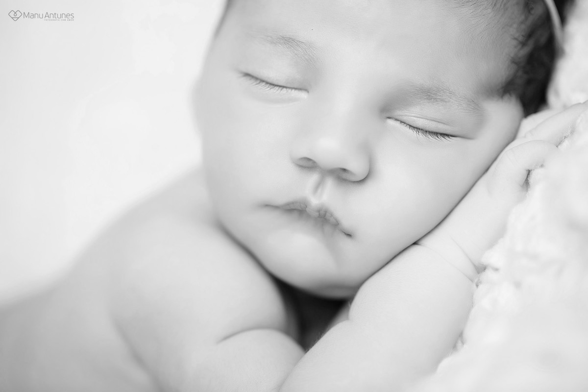 rostinho recém-nascido