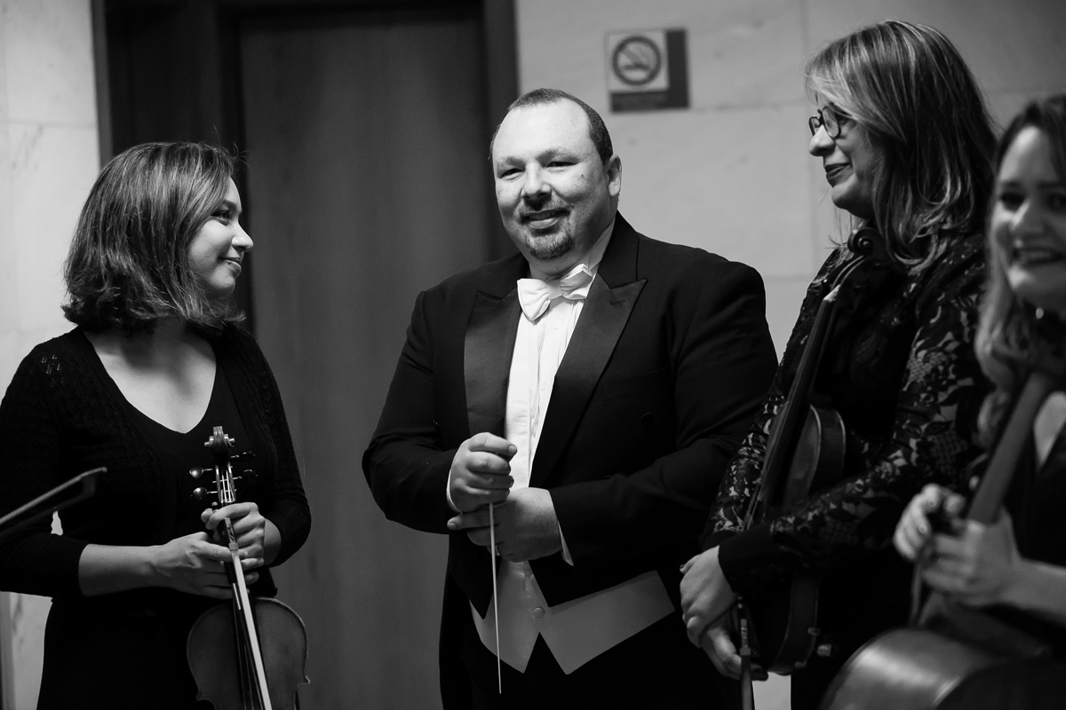 maestro e violinistas