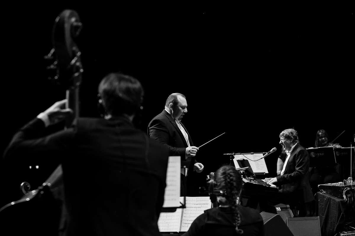 maestro Leonardo regendo