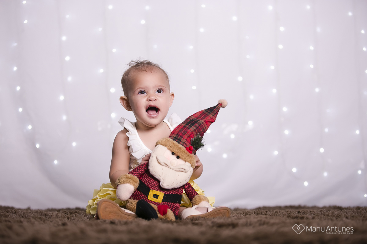 fundo branco com pisca pisca