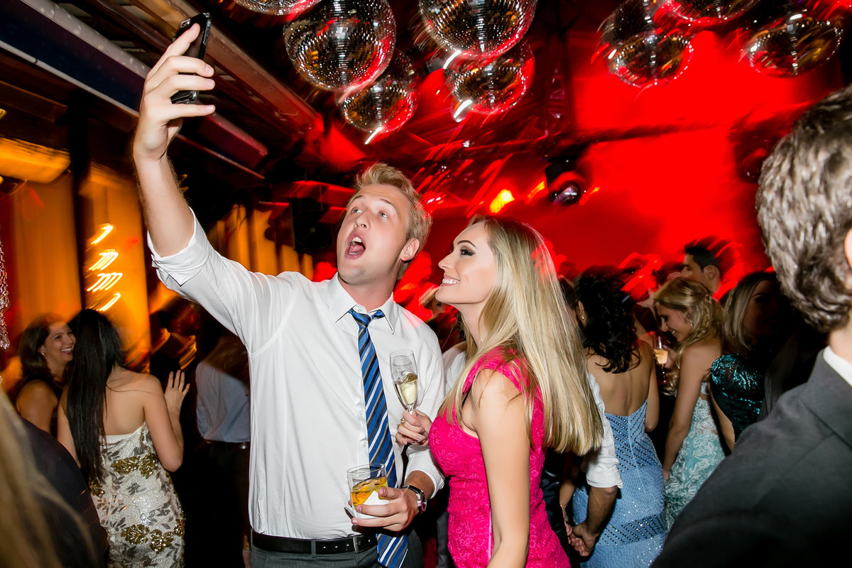 selfie no casasmento