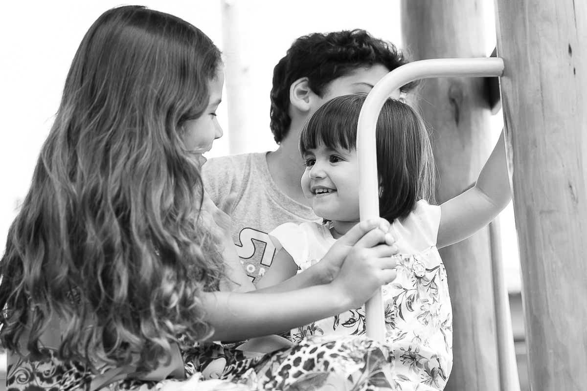 meninas sorrindo