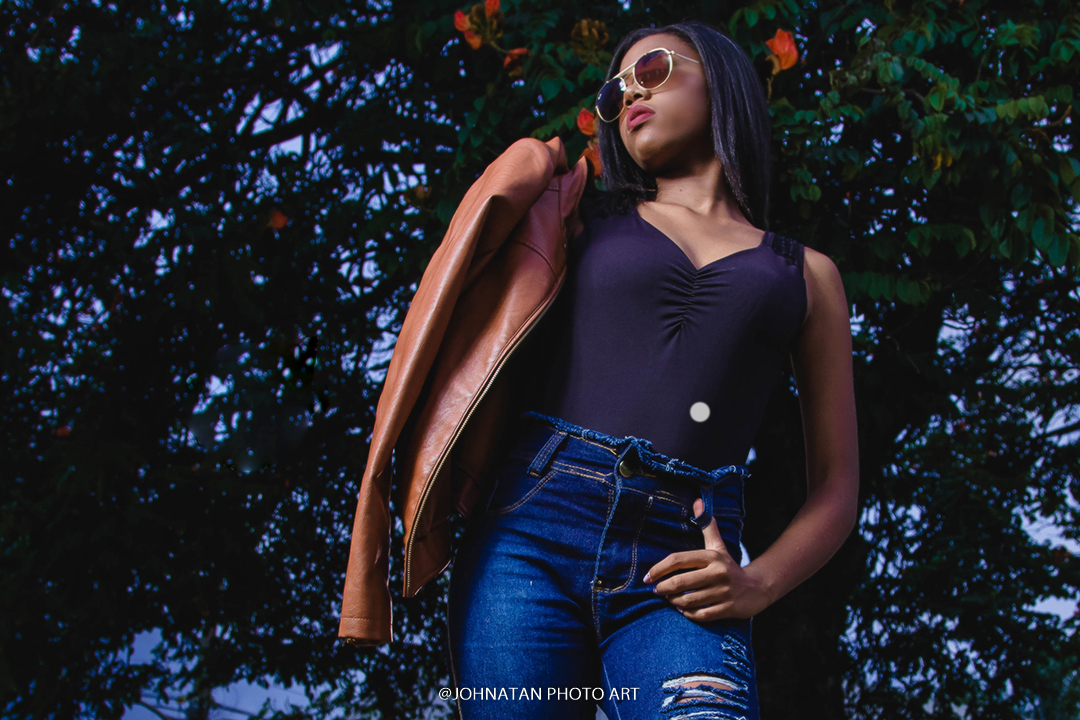 Book feminino realizado em Araguari. Comemorando seu aniversario de 15 anos.