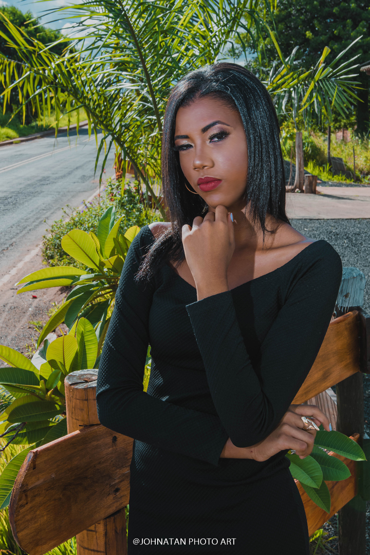 Book feminino realizado em Araguari. Comemorando seu aniversario de 15 anos.