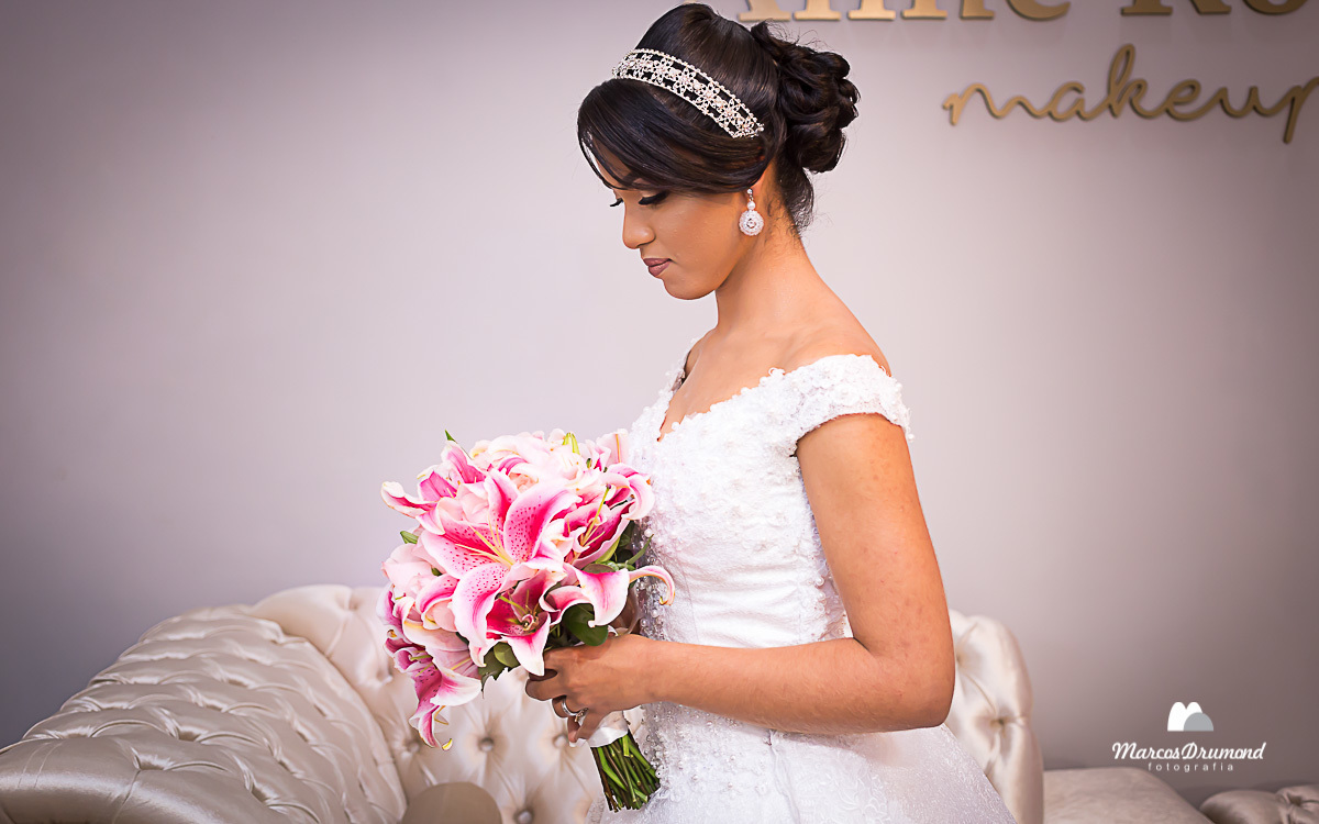 Noiva com o buquê
