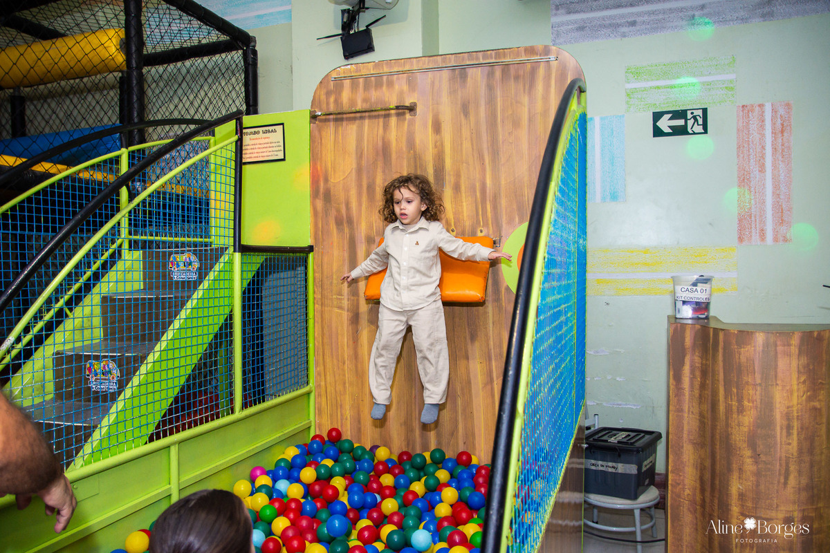 Cada conexão feita vale mais que mil poses. Um dia inesquecível no Jurassic Park do João Felipe.