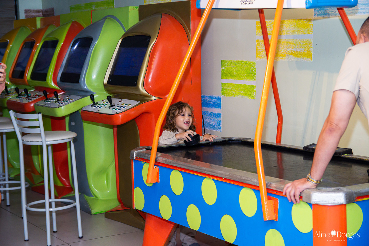 Cada conexão feita vale mais que mil poses. Um dia inesquecível no Jurassic Park do João Felipe.