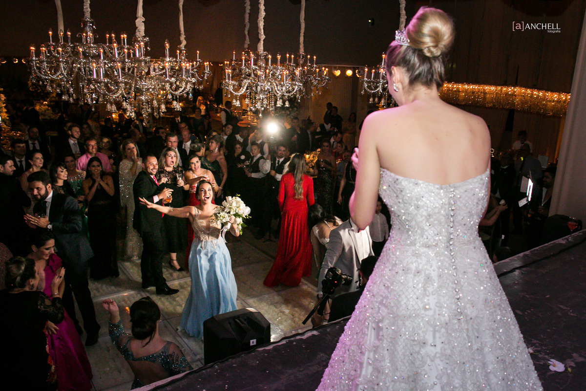 casamento, clássico, inesquecível casamento, Luiza e Wander, Making of , cerimônia, recepção, cerimonial Cohen, noivo, noiva, Sandro, barros, igreja, Ricardo, almeida, Anchell, fotografia, véu de noiva,