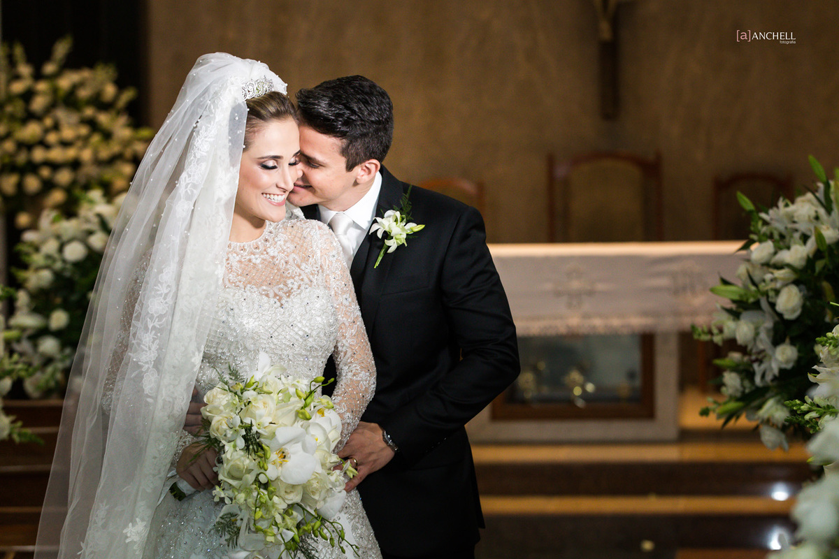 casamento, clássico, inesquecível casamento, Luiza e Wander, Making of , cerimônia, recepção, cerimonial Cohen, noivo, noiva, Sandro, barros, igreja, Ricardo, almeida, Anchell, fotografia, véu de noiva,