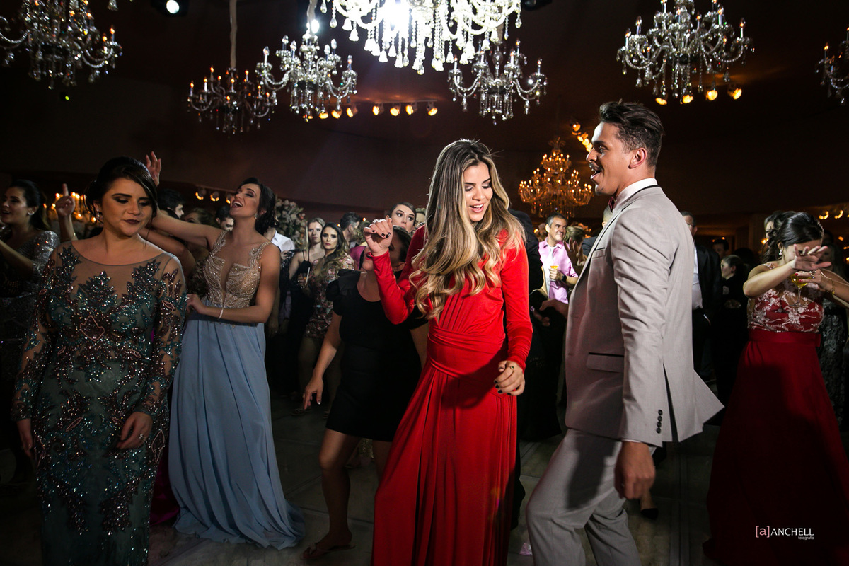 casamento, clássico, inesquecível casamento, Luiza e Wander, Making of , cerimônia, recepção, cerimonial Cohen, noivo, noiva, Sandro, barros, igreja, Ricardo, almeida, Anchell, fotografia, véu de noiva,