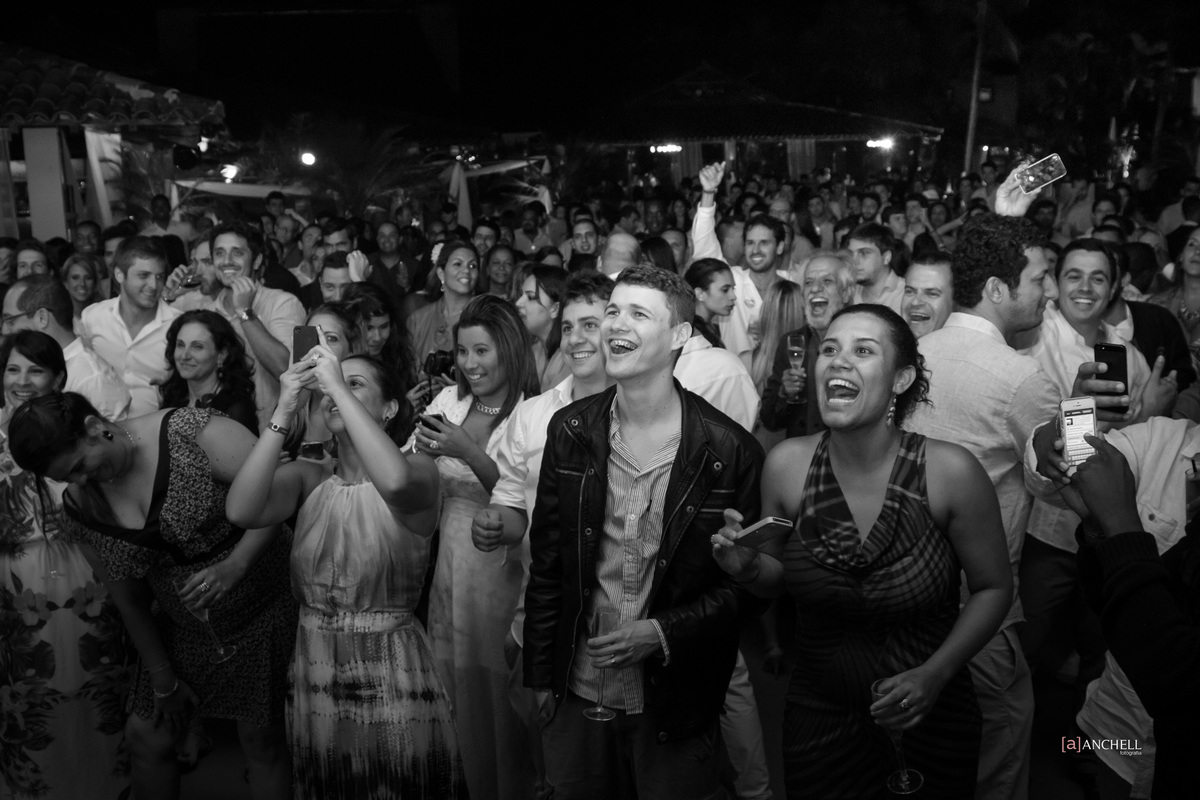 Wedding, casamento, beta e bruno, club med, Euler de castro, making of, cerimônia, recepção, casamento na praia, casar descalça, por do sol, cachorro levando as alianças, Angra dos reais 