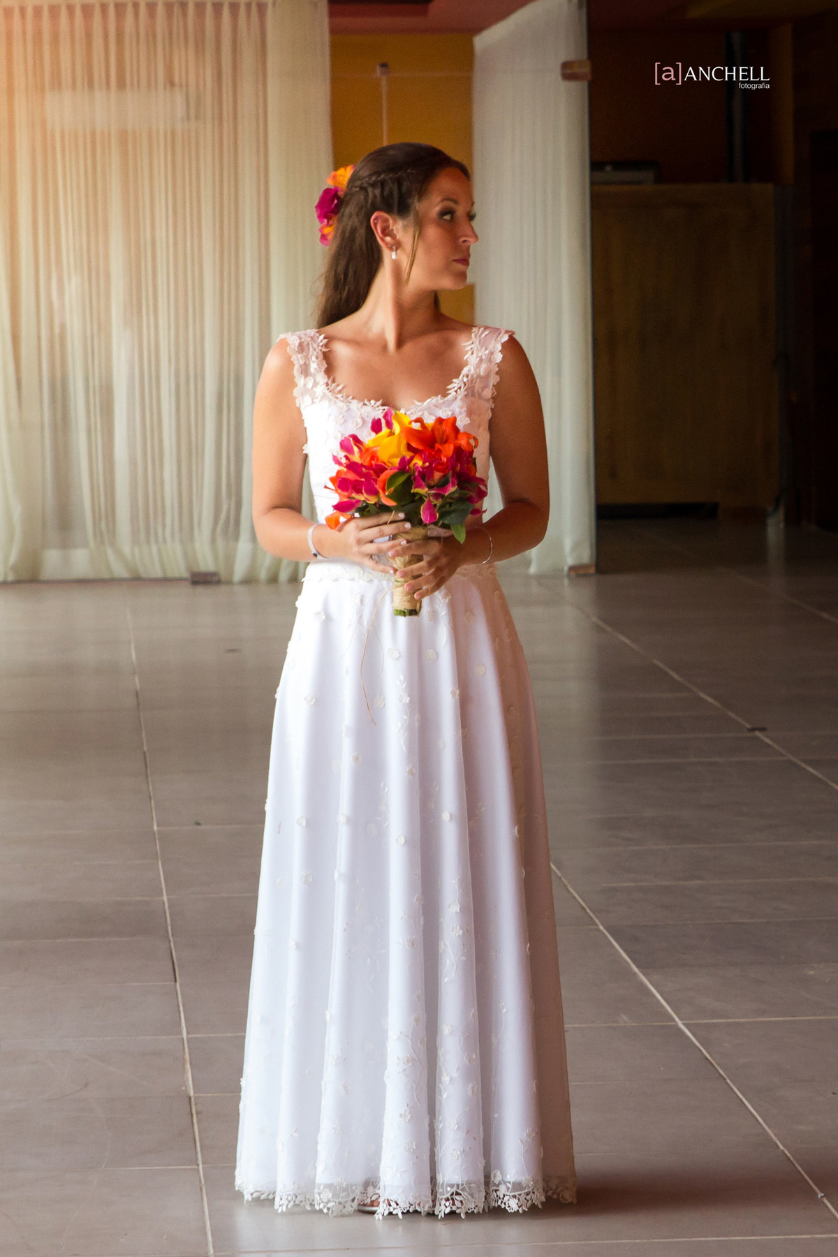 Wedding, casamento, beta e bruno, club med, Euler de castro, making of, cerimônia, recepção, casamento na praia, casar descalça, por do sol, cachorro levando as alianças, Angra dos reais 