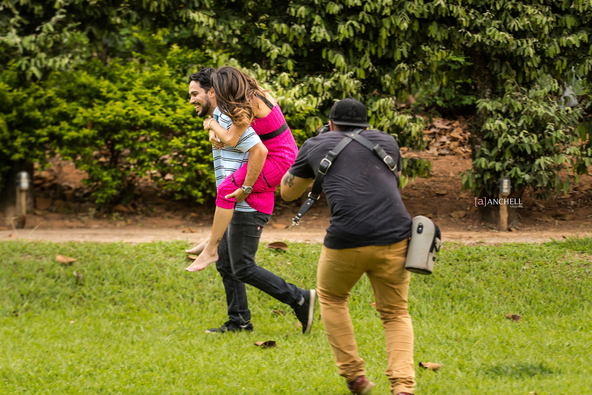 pre casamento, pre Wedding, ensaio fotográfico casal, ensaios em muriaé, Minas Gerais, fazenda divisório, Tamira e Marcelo, ensaio romântico, ensaio no campo, pre casamento no campo, anchell fotografia 