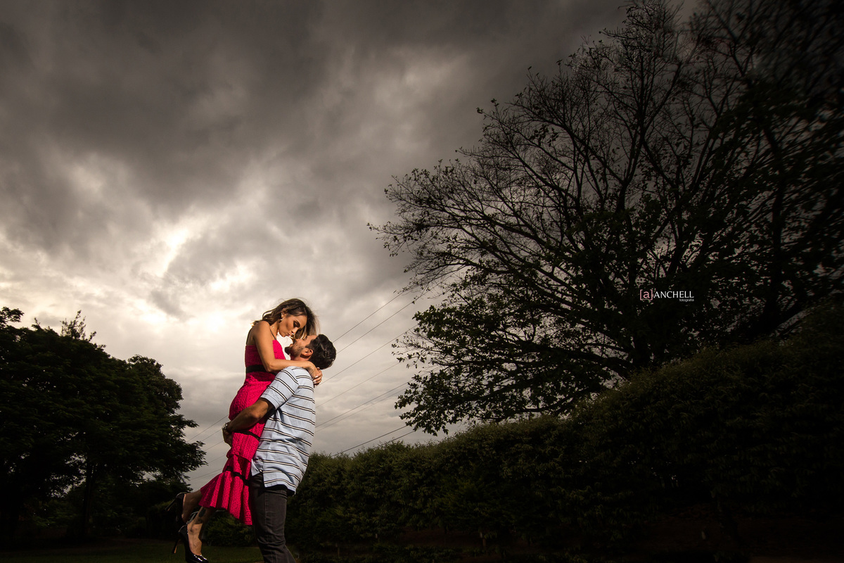 pre casamento, pre Wedding, ensaio fotográfico casal, ensaios em muriaé, Minas Gerais, fazenda divisório, Tamira e Marcelo, ensaio romântico, ensaio no campo, pre casamento no campo, anchell fotografia 