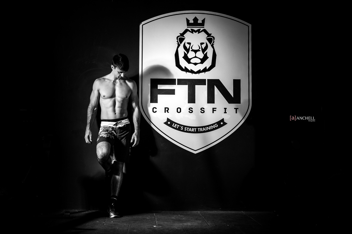 ensaio, casal, anchell, fotografia,crossfit, Homero. Stefania, ensaio casal na academia, academia centerfit, muriaé, ensaio casal