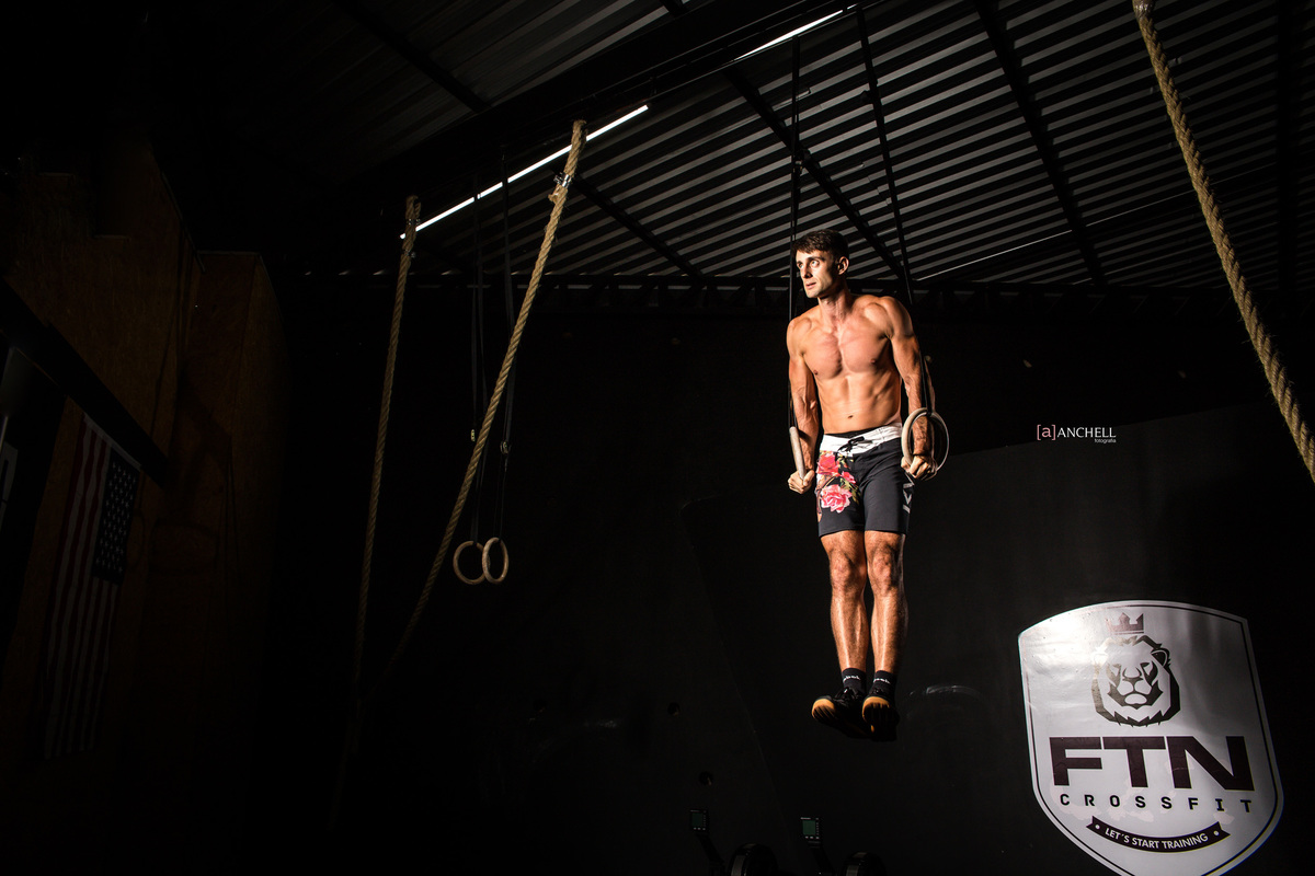 ensaio, casal, anchell, fotografia,crossfit, Homero. Stefania, ensaio casal na academia, academia centerfit, muriaé, ensaio casal