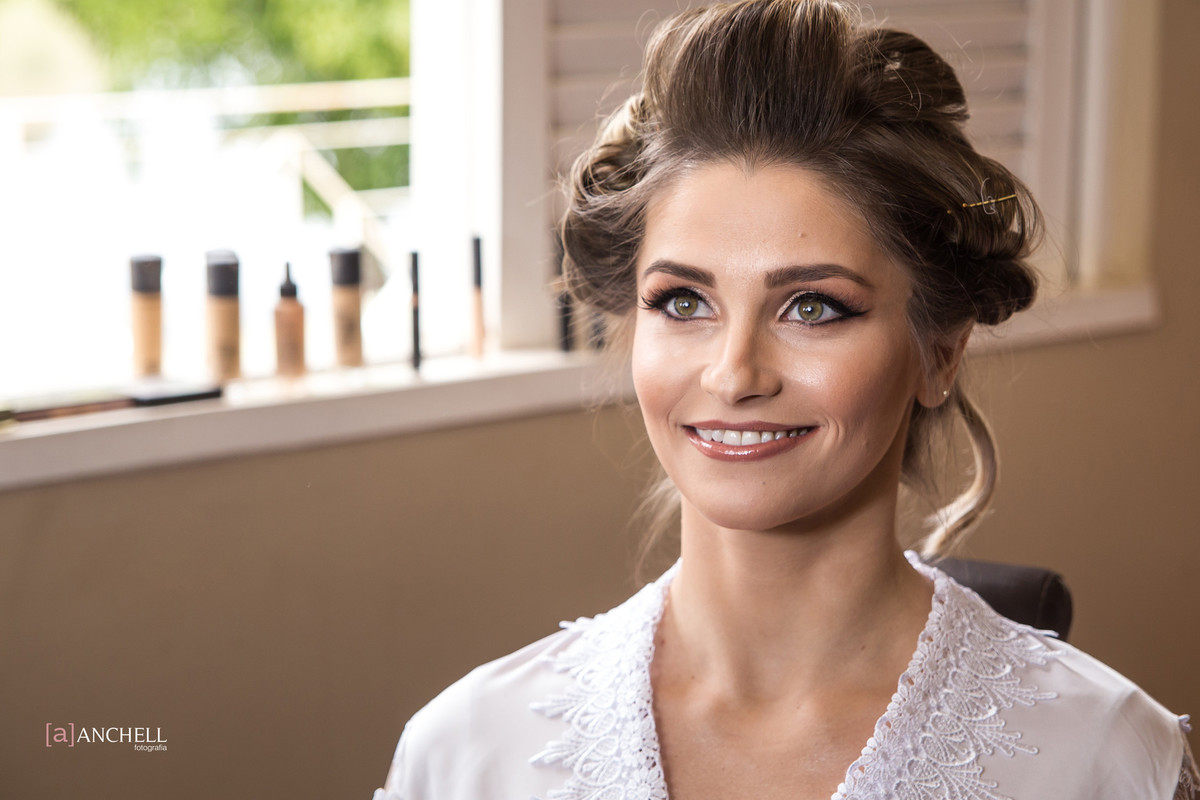 anchell, fotografia, inesquecível, casamento, wedding, no campo, Lais e Filipe, muriaé, de dia, de tarde, por do sol, vestido, noiva, noivo, making of, cerimônia,