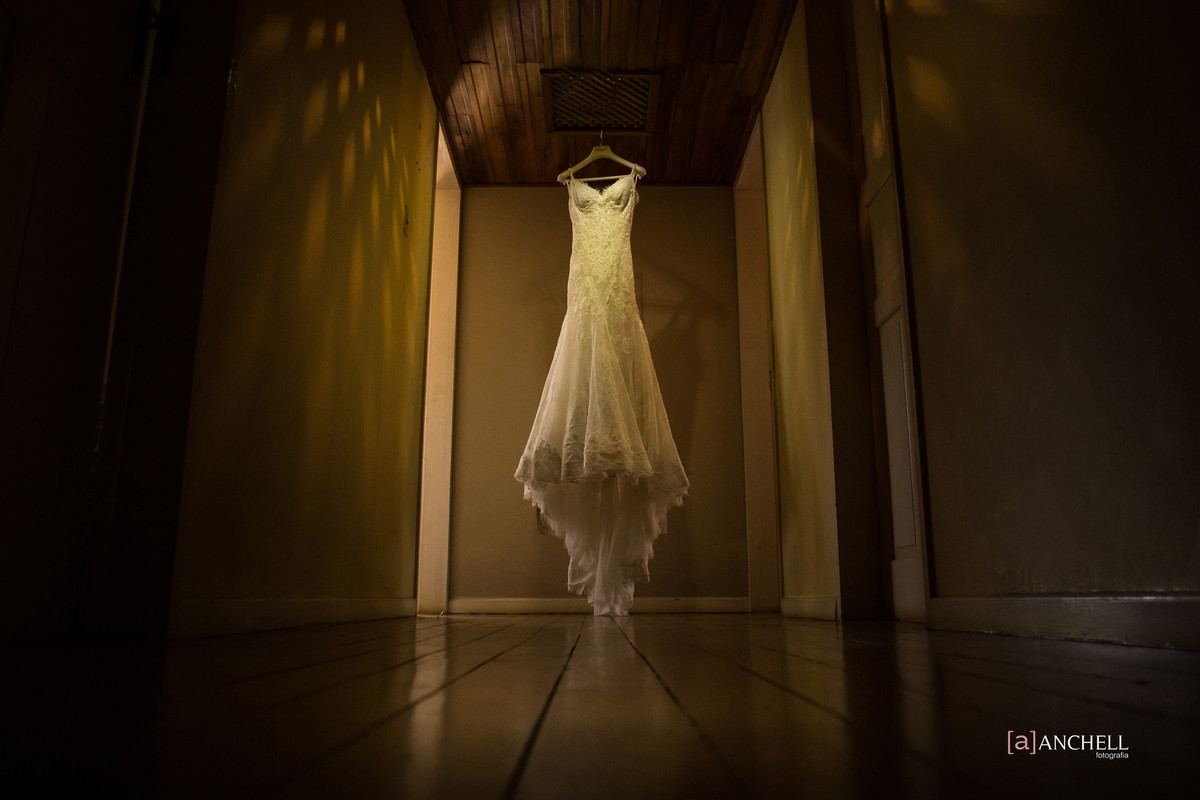 anchell, fotografia, inesquecível, casamento, wedding, no campo, Lais e Filipe, muriaé, de dia, de tarde, por do sol, vestido, noiva, noivo, making of, cerimônia,