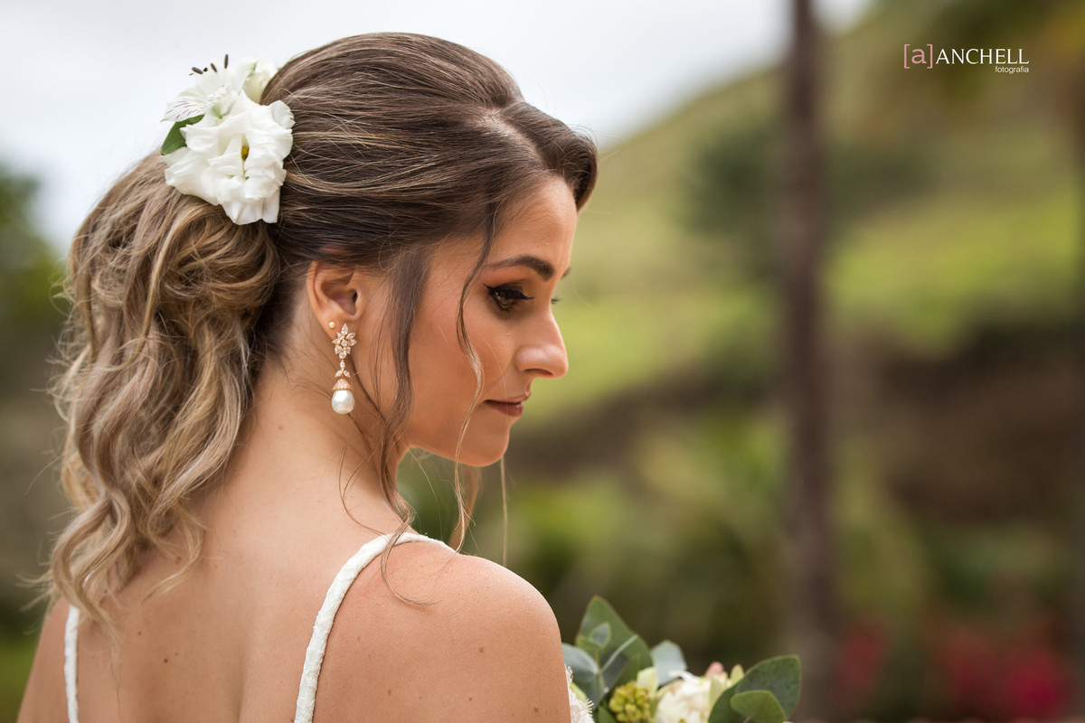 anchell, fotografia, inesquecível, casamento, wedding, no campo, Lais e Filipe, muriaé, de dia, de tarde, por do sol, vestido, noiva, noivo, making of, cerimônia,