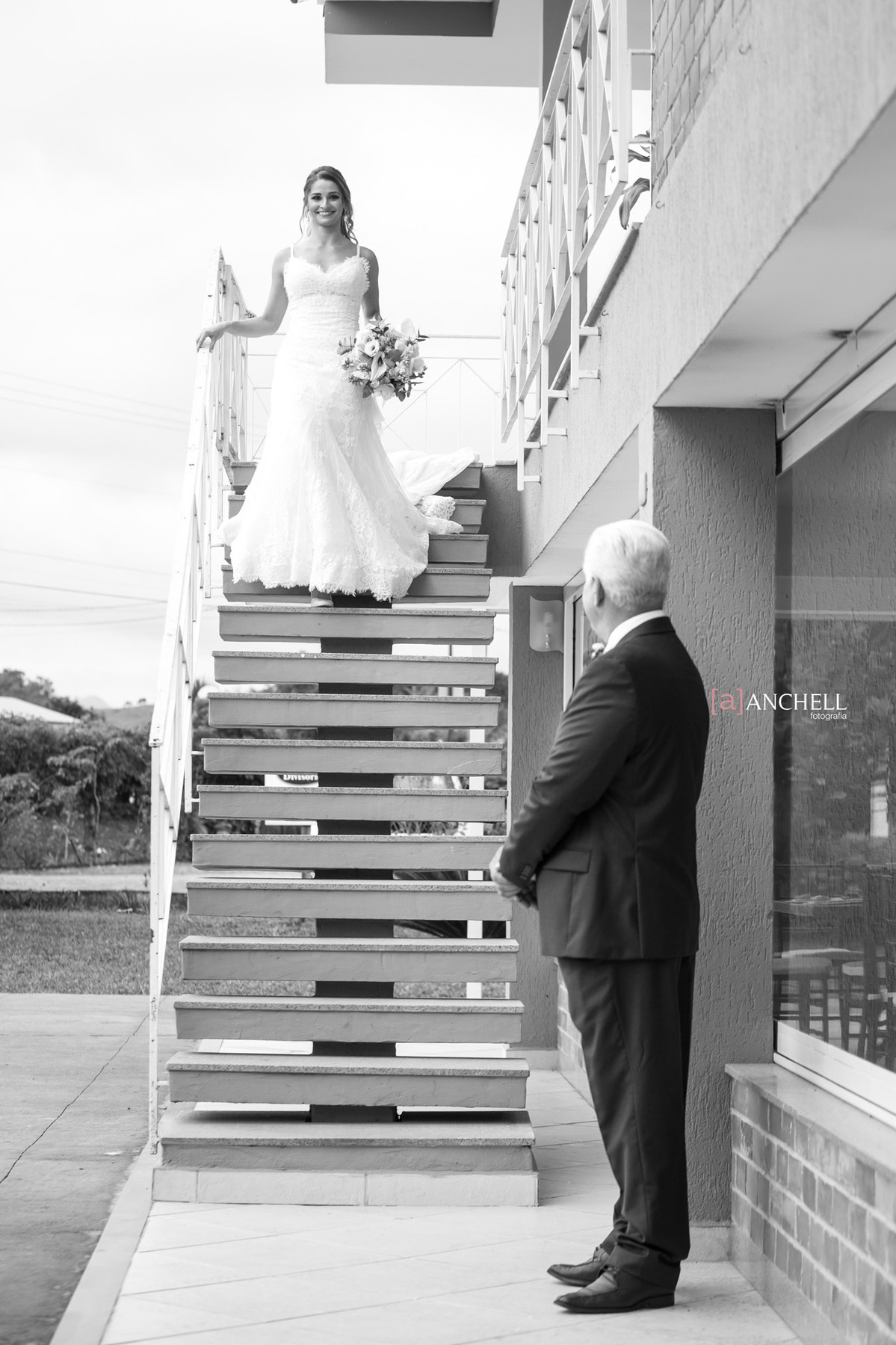 anchell, fotografia, inesquecível, casamento, wedding, no campo, Lais e Filipe, muriaé, de dia, de tarde, por do sol, vestido, noiva, noivo, making of, cerimônia,