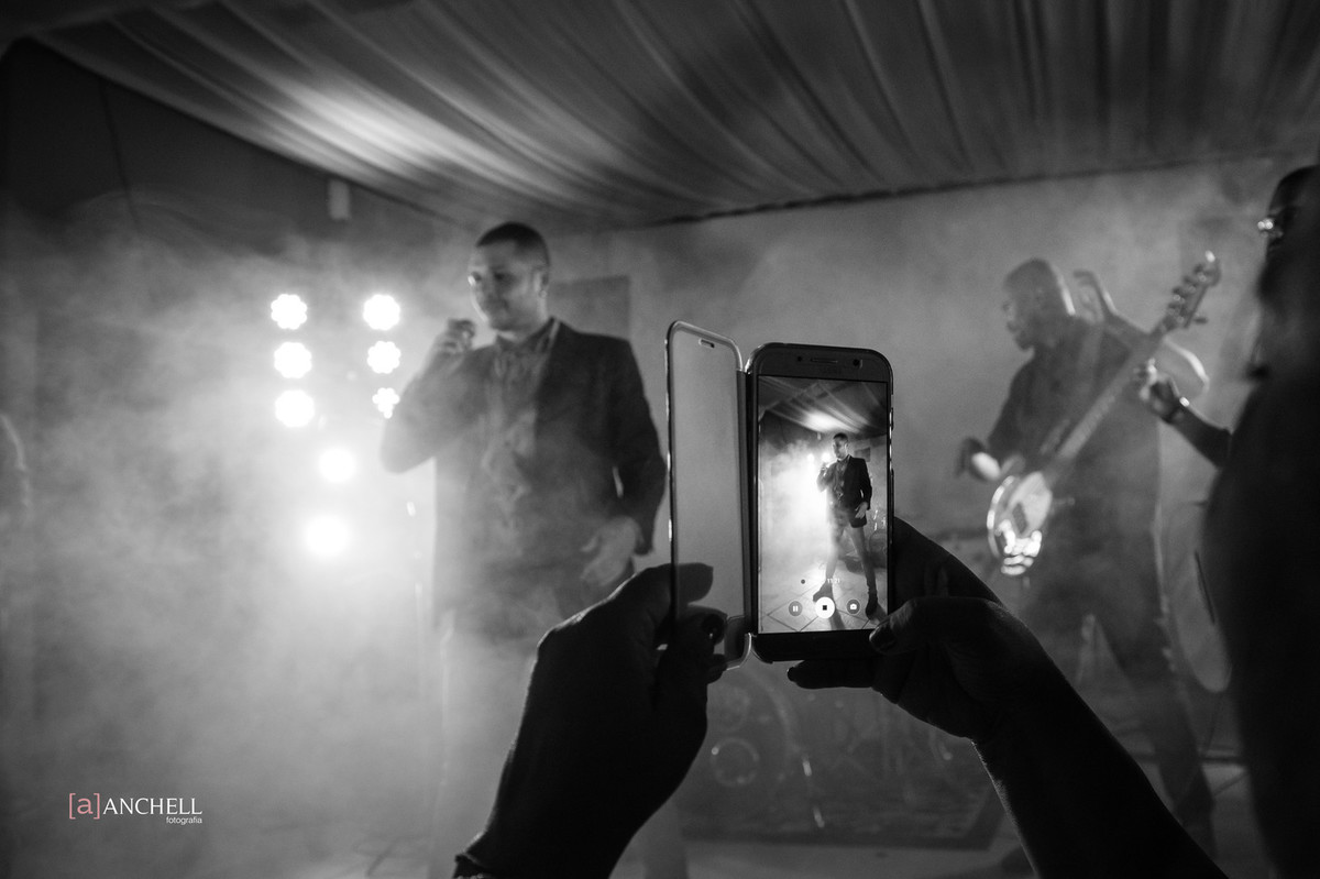 anchell, fotografia, inesquecível, casamento, wedding, no campo, Lais e Filipe, muriaé, de dia, de tarde, por do sol, vestido, noiva, noivo, making of, cerimônia,