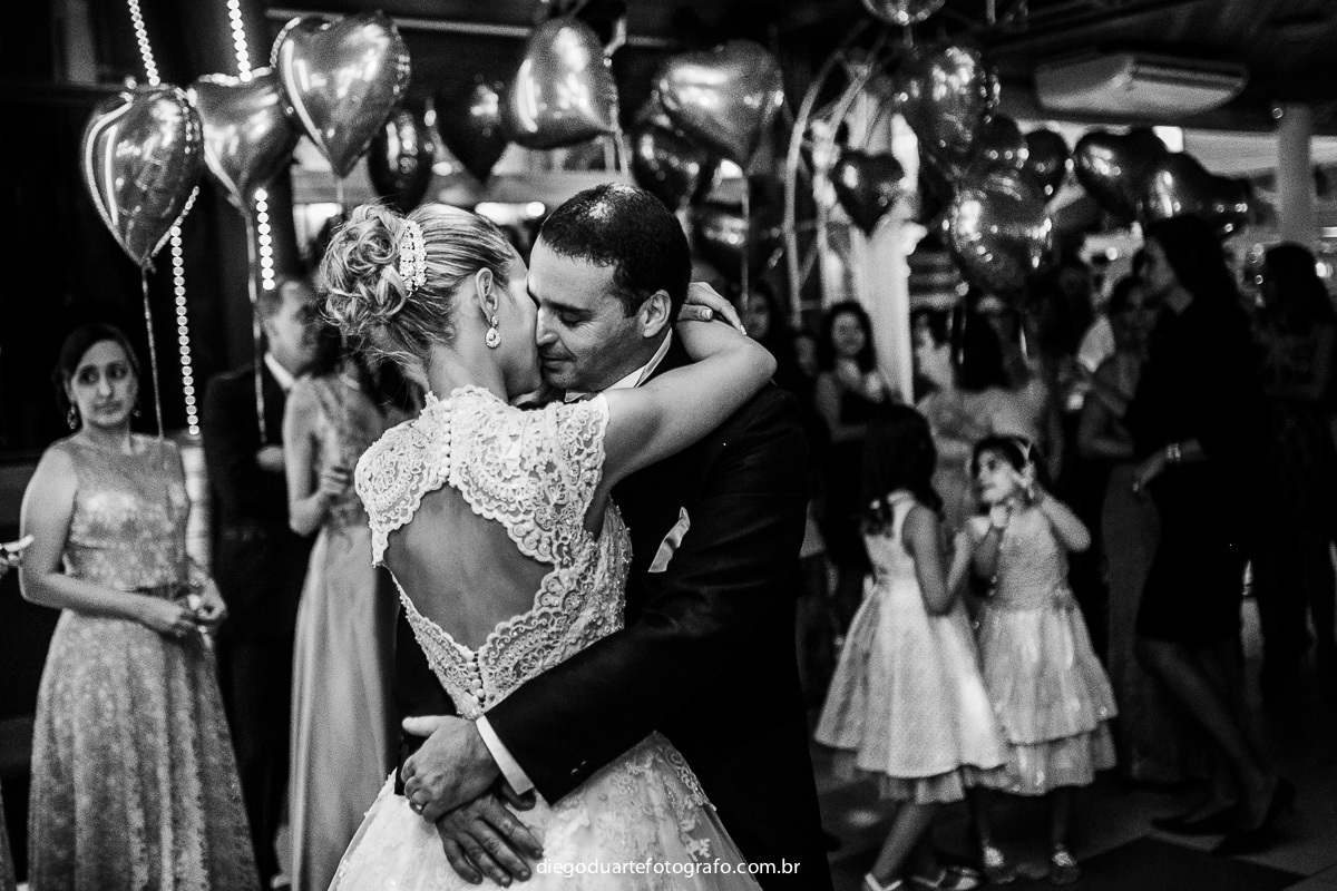 casa-de-festa-helena-moraes-casamento-ellen-e-leo-melhor-fotografo-de-casamentos-rio-de-janeiro-noivos-fotos-blog-noivas-rj-diego-duarte-fotografo-rj