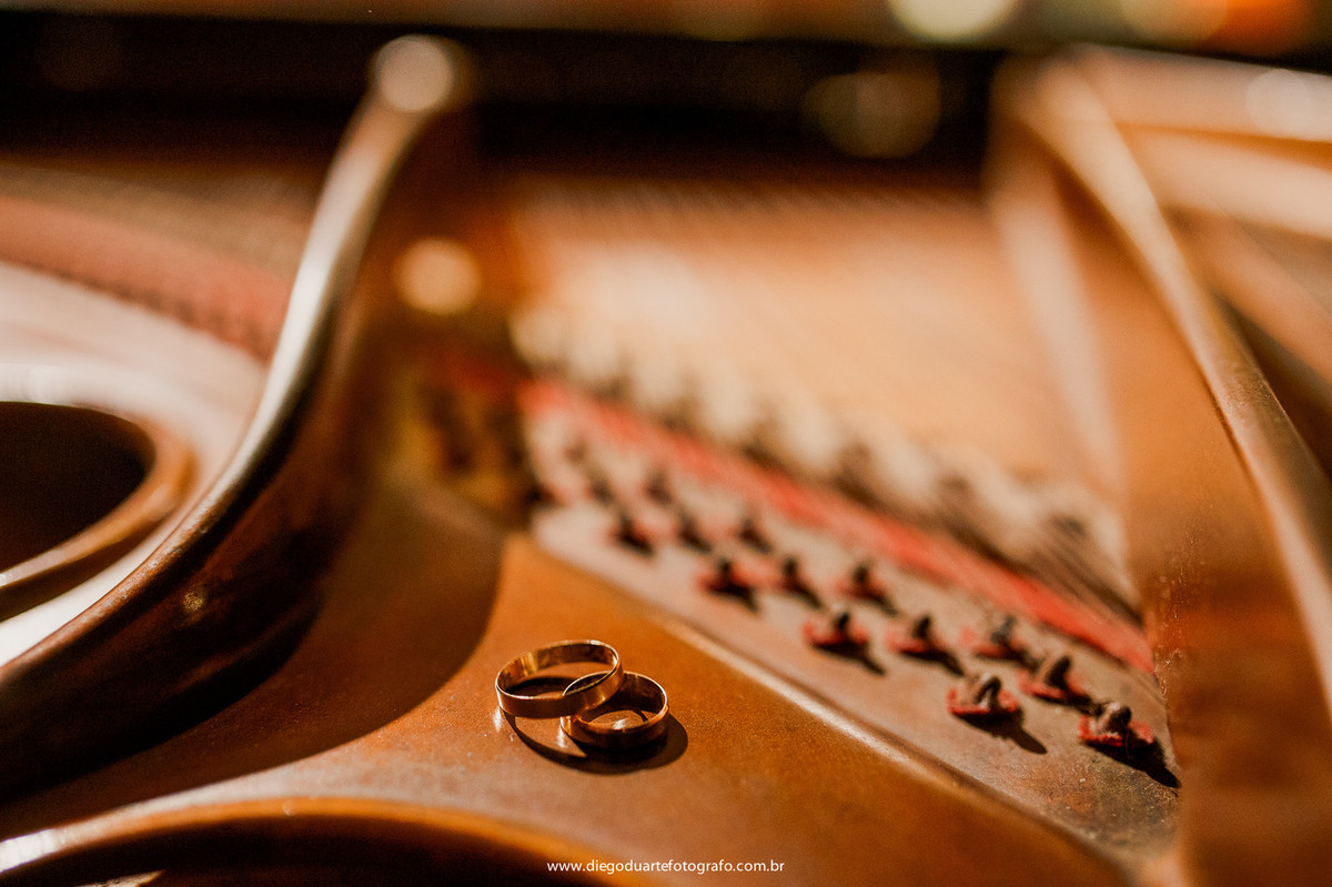 aliancas de casamento, foto de aliancas, cerimônia de casamento, igreja evangélica,  casamento na igreja cristã, fotógrafo de casamento RJ, Tijuca, fotógrafo criativo, Rio de janeiro