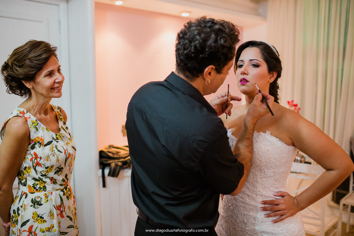 dia da noiva, maquiagem para noivas, make up, igreja evangélica,  casamento na igreja cristã, fotógrafo de casamento RJ, Tijuca, fotógrafo criativo, Rio de janeiro, vestido de noiva