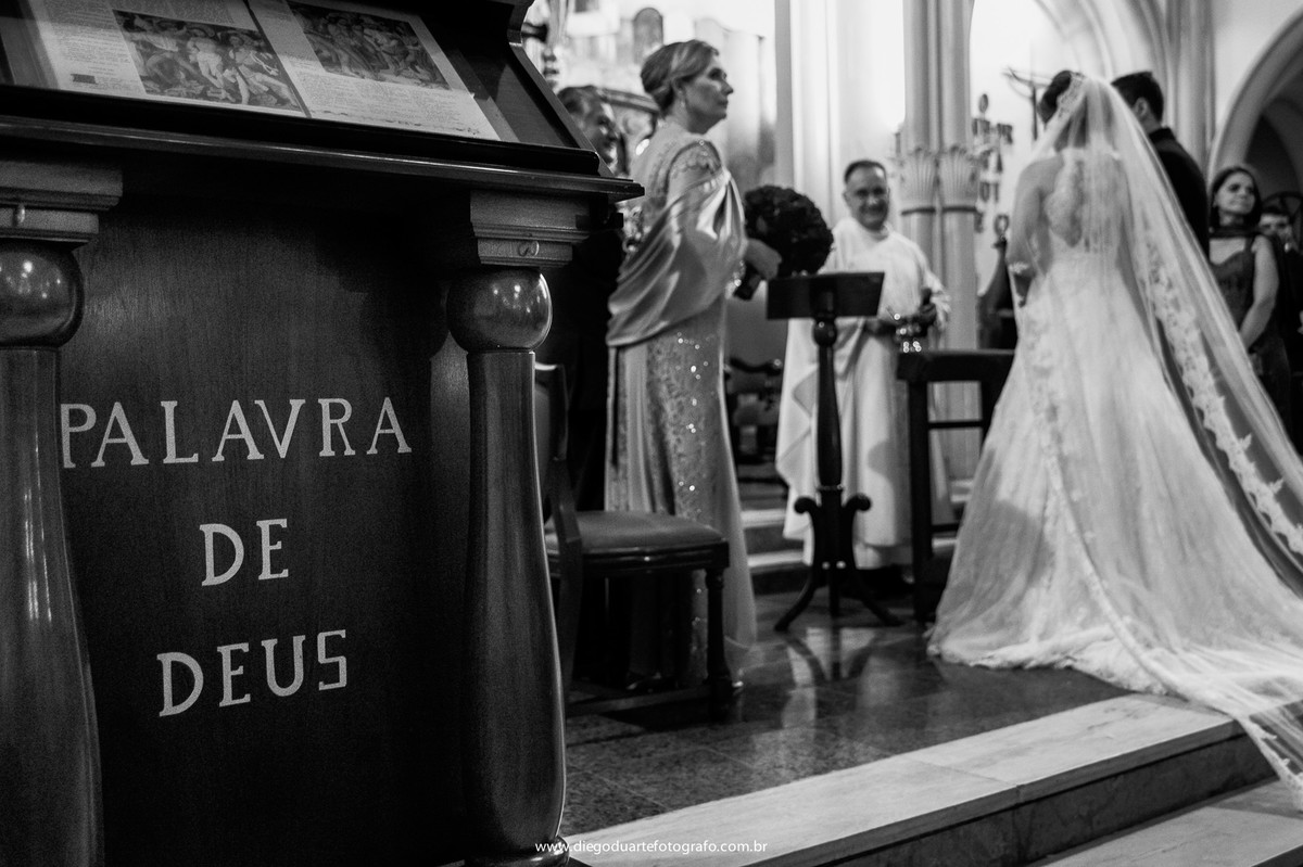 noivos na igreja, casando com Fé, igreja evangélica,  casamento na igreja cristã, fotógrafo de casamento RJ, Tijuca, fotógrafo criativo, Rio de janeiro