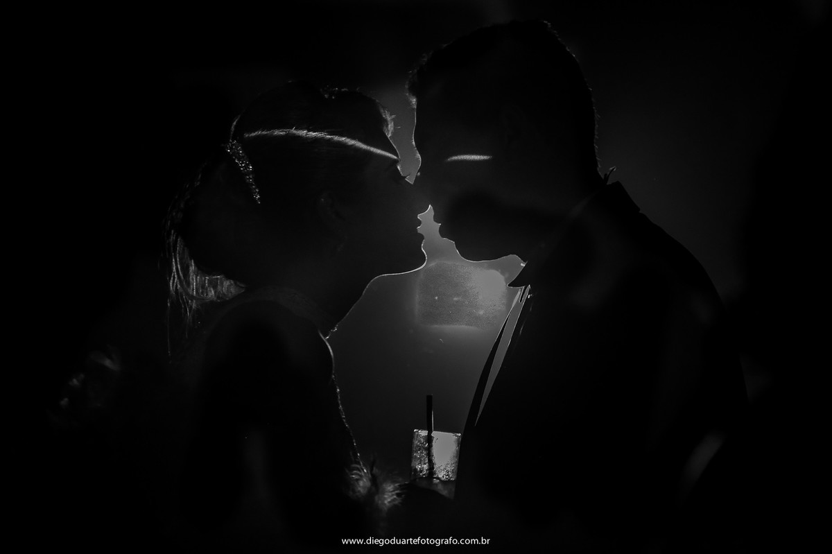 beijo entre noivos , casamento católico, igreja evangélica,  casamento na igreja cristã, fotógrafo de casamento RJ, Tijuca, fotógrafo criativo, Rio de janeiro