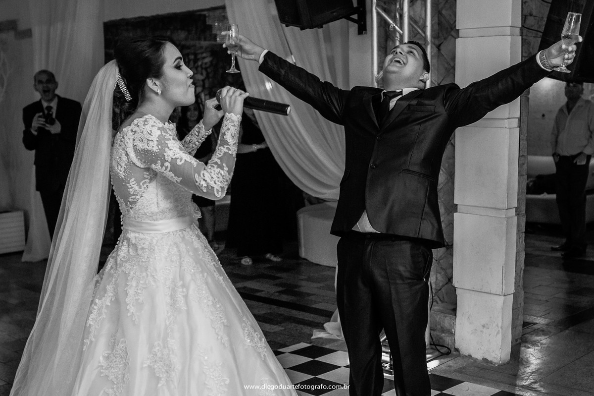 noivos lindos, casados, igreja evangélica,  casamento na igreja cristã, fotógrafo de casamento RJ, Tijuca, fotógrafo criativo, Rio de janeiro