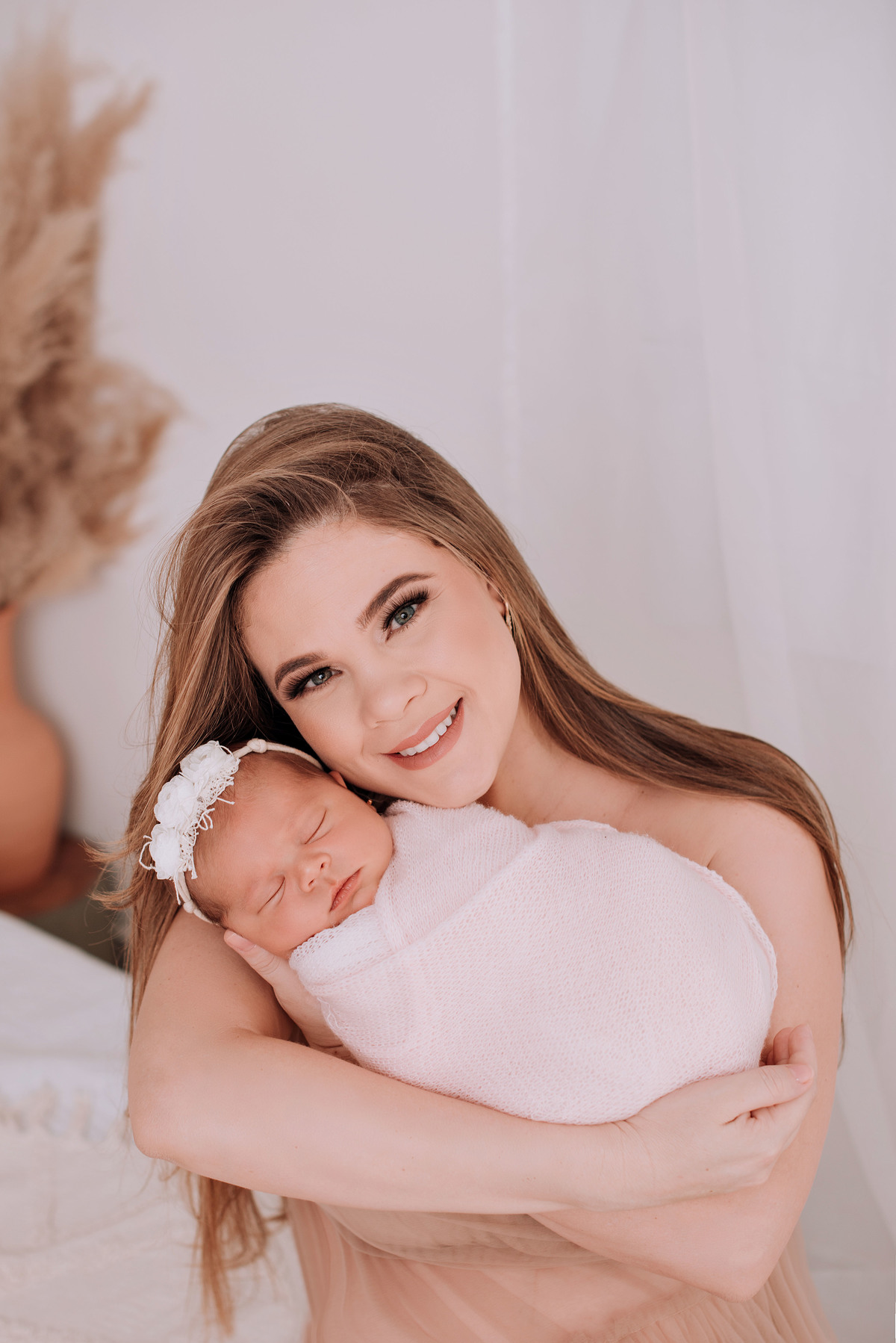 ensaio estúdio life style, sessão newborn menina. mãe e filha. Akleine fotografias Imperatriz MA