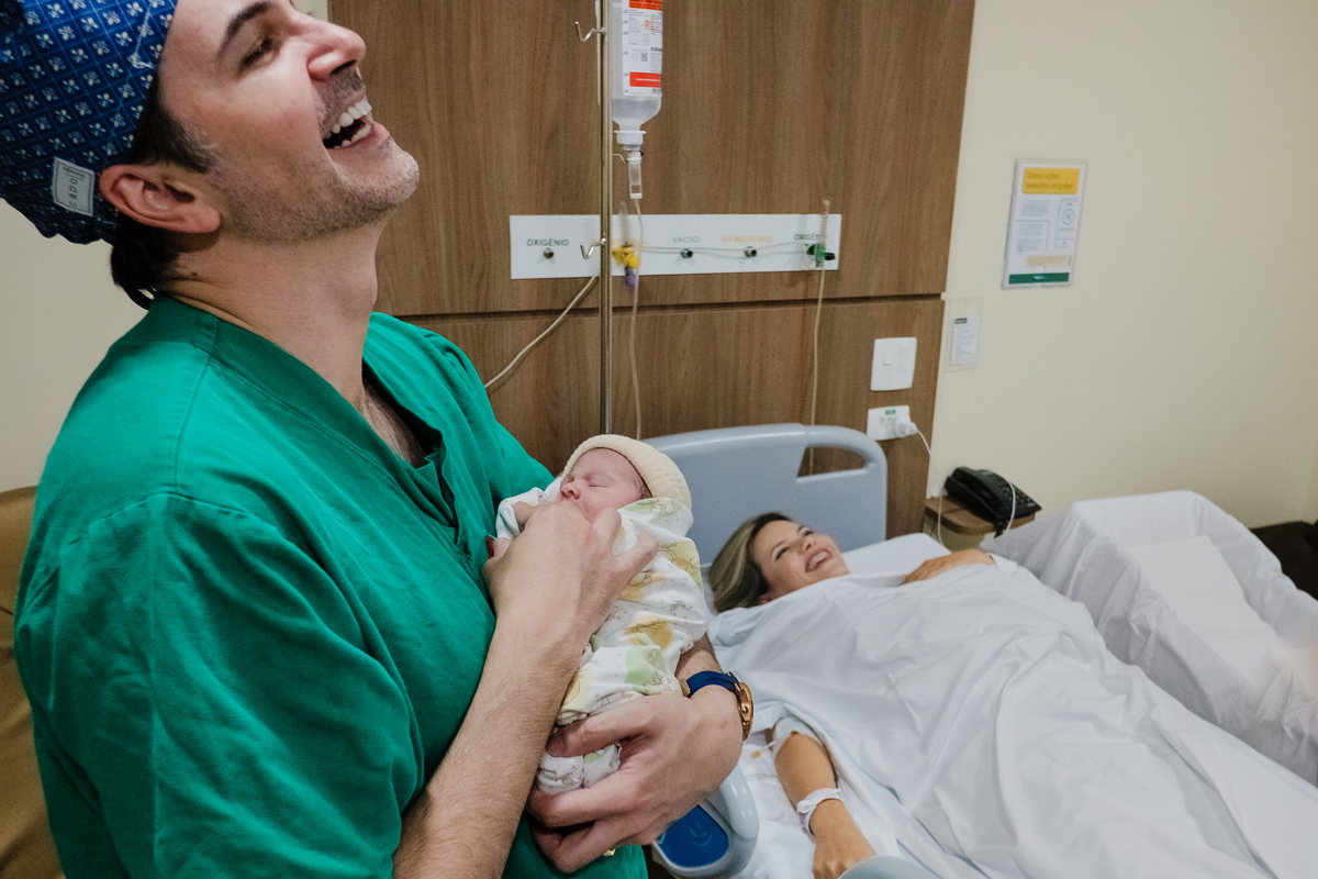 sorrisos após o parto