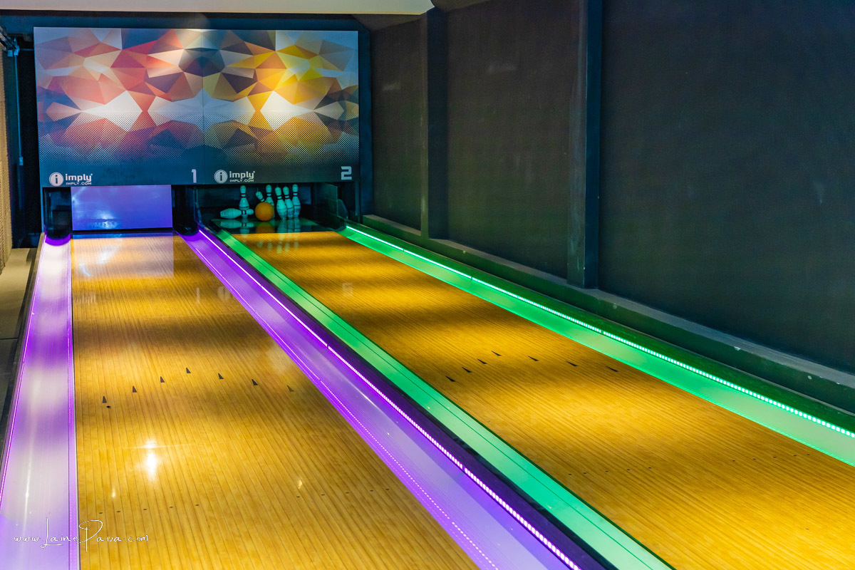 aniversario de 12 anos de menino com amigos em casa de jogo com boliche e sinuca no vem pra mesa gamer center no via direta em natal/rn