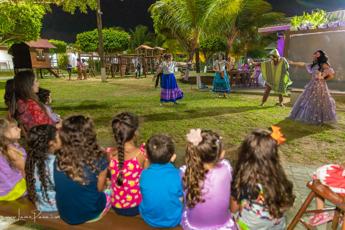 aniversario de 5 anos infantil de menina tema filme da Disney Encanto no condominio green club 3 em parnamirim - natal - fotografo infantil - foto aniversario fotografia em nata decoração