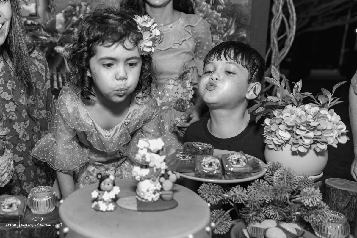 aniversario de 5 anos infantil de menina tema filme da Disney Encanto no condominio green club 3 em parnamirim - natal - fotografo infantil - foto aniversario fotografia em nata decoração