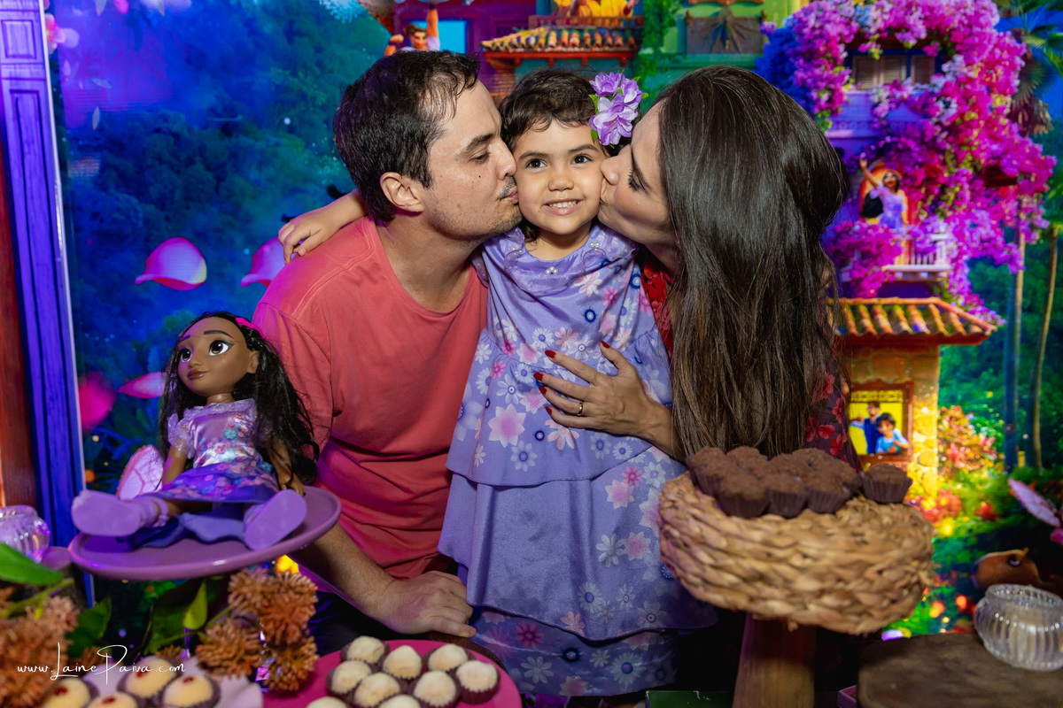 aniversario de 5 anos infantil de menina tema filme da Disney Encanto no condominio green club 3 em parnamirim - natal - fotografo infantil - foto aniversario fotografia em nata decoração