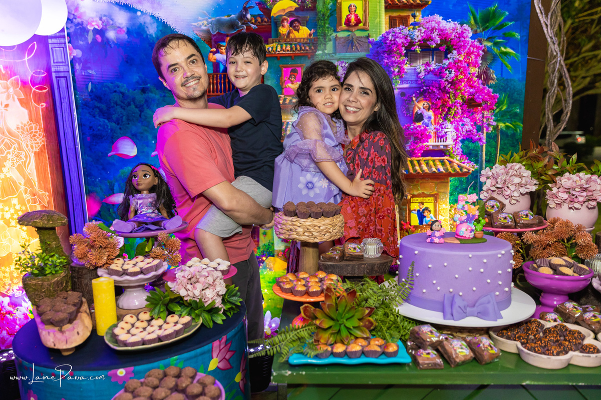 aniversario de 5 anos infantil de menina tema filme da Disney Encanto no condominio green club 3 em parnamirim - natal - fotografo infantil - foto aniversario fotografia em nata decoração