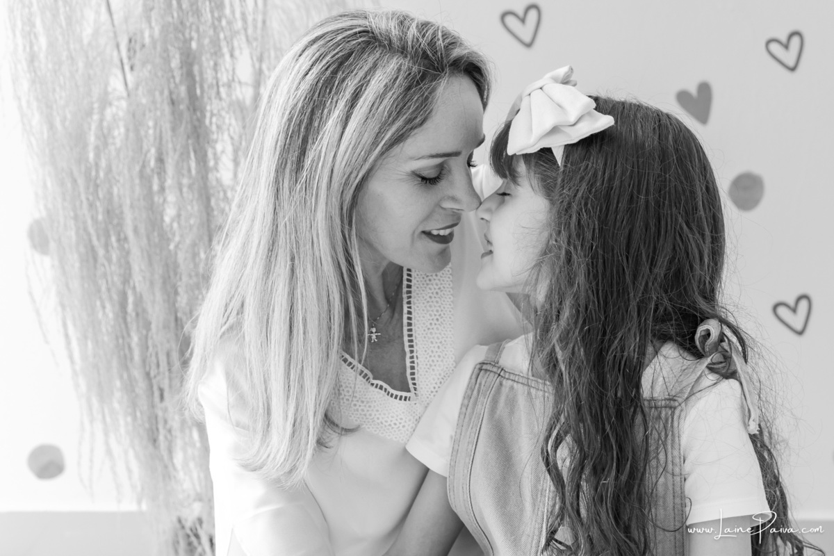 ensaio dia das maes em estudio, decoração das mães, mãe e filho, fotos expontaneas, estudio, natal e regiao, foto com filhos, maternidade, especial, felicidade, foto feliz, animação, familia, mamãe, avó, mae e filha