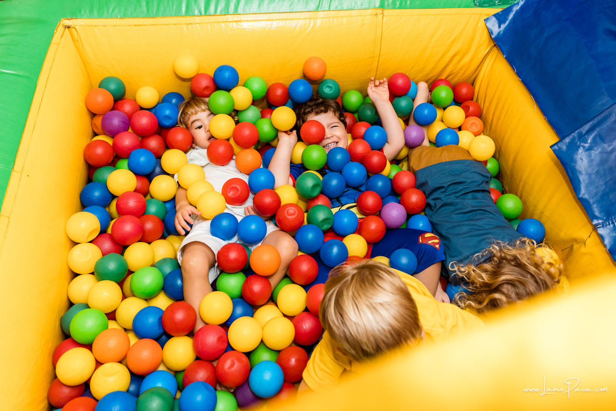 aniversario de 3 ano, infantil de menino, tema Patrulha Canina,  Festa com decoração, doces, brincadeiras, diversão, bolo, familia, fotografia de aniversario, fotografo infantil, fotografo em natal, festa de menino, festa no condominio, central park