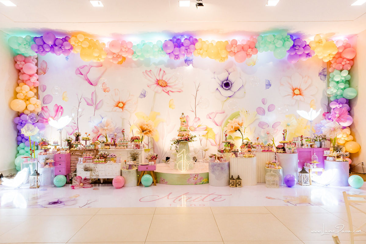 aniversario de 1 ano, tema jardim encantado, infantil de menina, Festa com decoração, doces, brincadeiras, diversão, bolo, familia, fotografia de aniversario, fotografo infantil, fotografo em natal, Timtim por timtim buffet