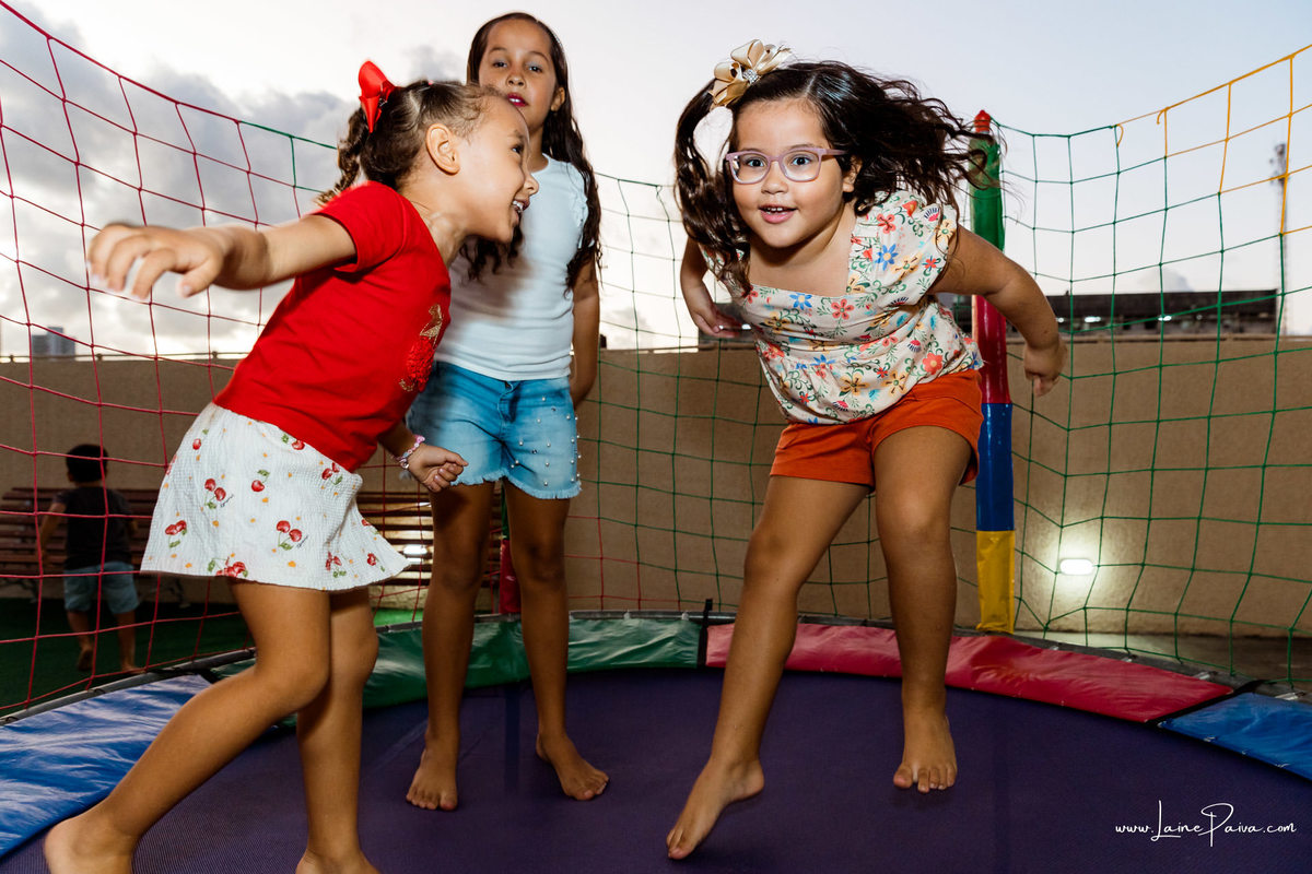 aniversario de 1 ano, tema ursinho baloeiro, ursinho voador, infantil de menino, Festa com decoração, doces, brincadeiras, diversão, bolo, familia, fotografia de aniversario, fotografo infantil, fotografo em natal, festa no condominio