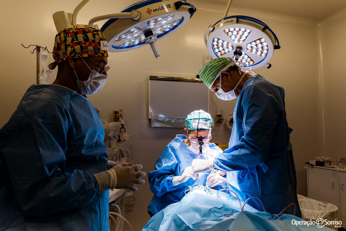 Operação Sorriso Brasil, MIssão Porto Velho, Operation Smile, Azul linhas aereas, Rondônia, Lábio leporino, fenda palatina, Johnson & Johnson, triagem, cirurgias, crianças, 