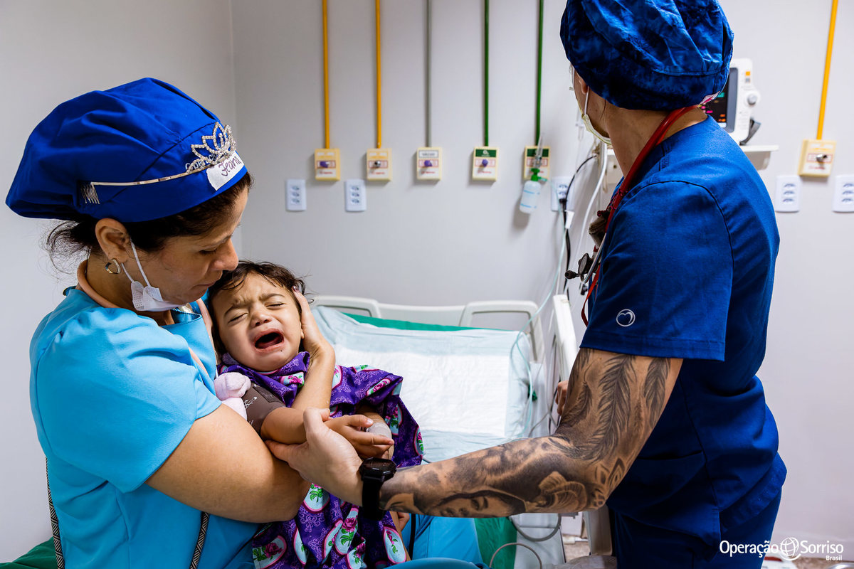 Operação Sorriso Brasil, MIssão Porto Velho, Operation Smile, Azul linhas aereas, Rondônia, Lábio leporino, fenda palatina, Johnson & Johnson, triagem, cirurgias, crianças, 