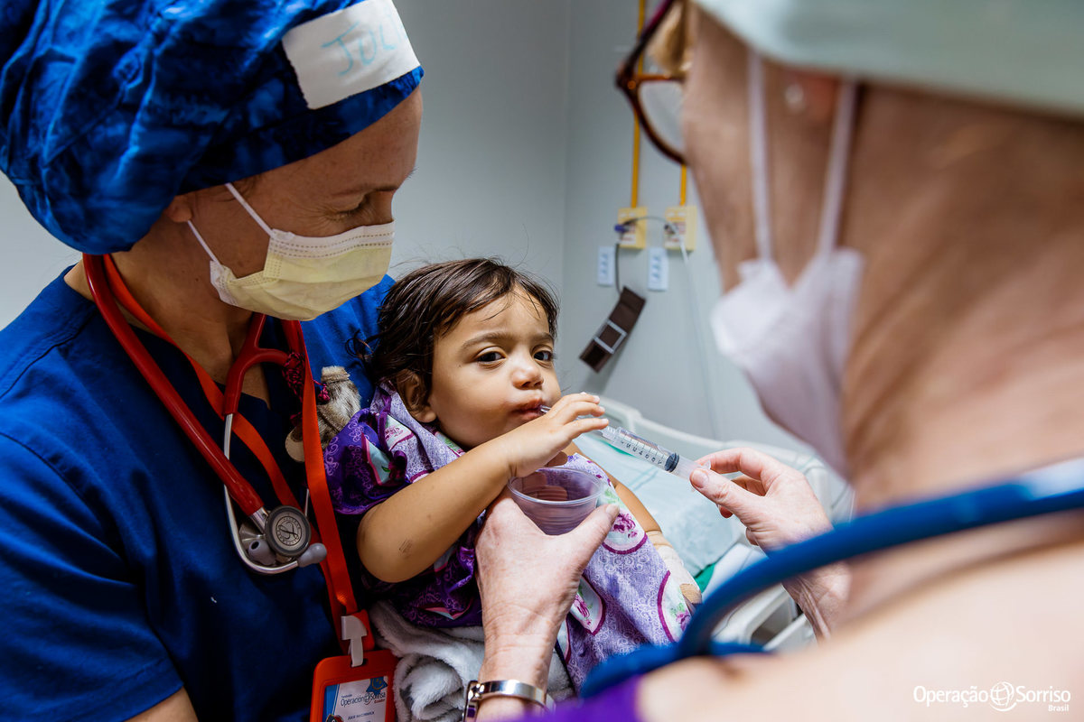 Operação Sorriso Brasil, MIssão Porto Velho, Operation Smile, Azul linhas aereas, Rondônia, Lábio leporino, fenda palatina, Johnson & Johnson, triagem, cirurgias, crianças, 
