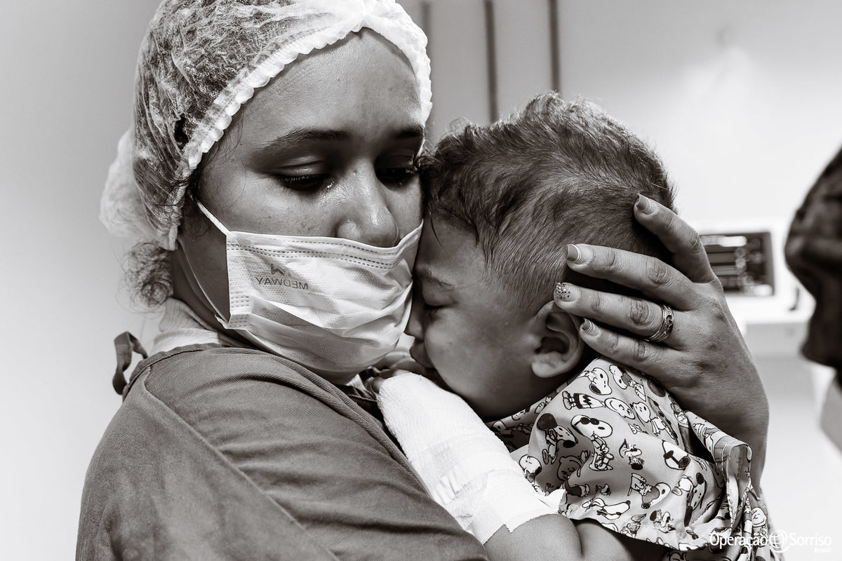 Operação Sorriso Brasil, MIssão Porto Velho, Operation Smile, Azul linhas aereas, Rondônia, Lábio leporino, fenda palatina, Johnson & Johnson, triagem, cirurgias, crianças, 