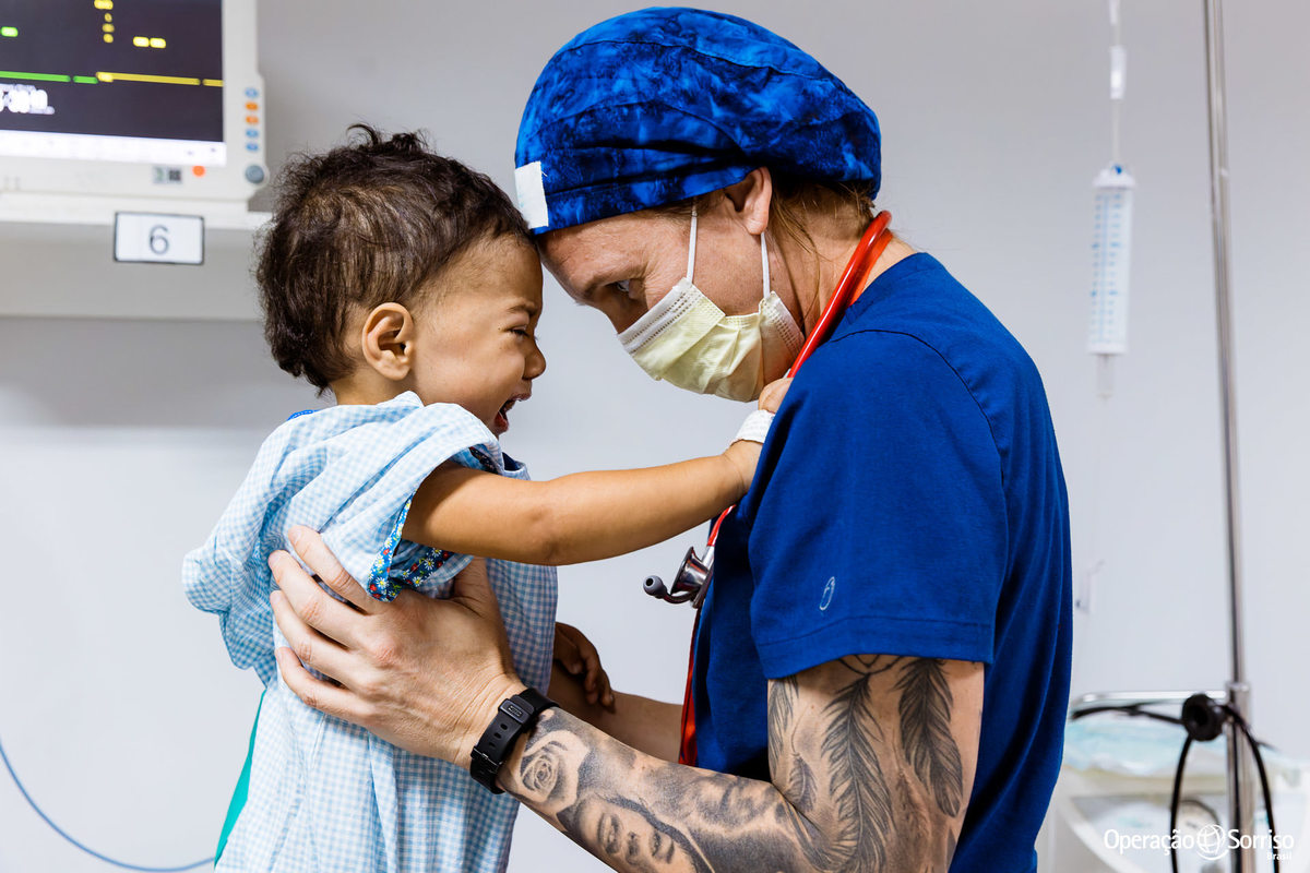 Operação Sorriso Brasil, MIssão Porto Velho, Operation Smile, Azul linhas aereas, Rondônia, Lábio leporino, fenda palatina, Johnson & Johnson, triagem, cirurgias, crianças, 
